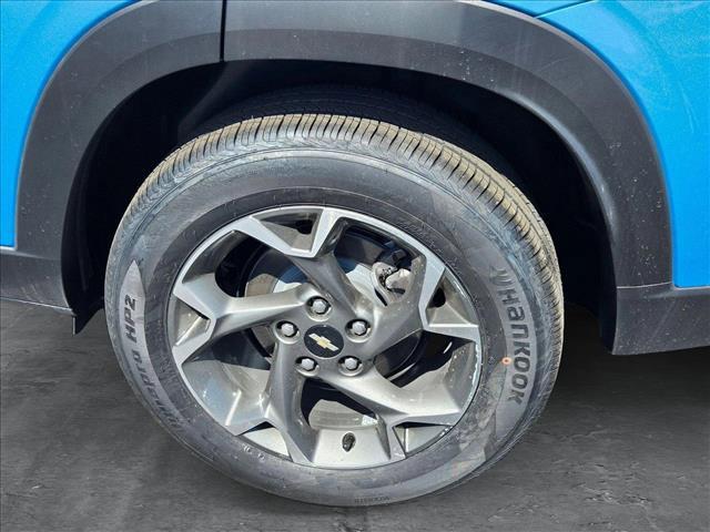 new 2025 Chevrolet Trax car, priced at $25,979