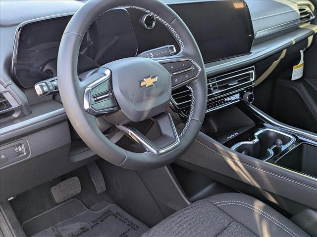 new 2025 Chevrolet Traverse car, priced at $41,024