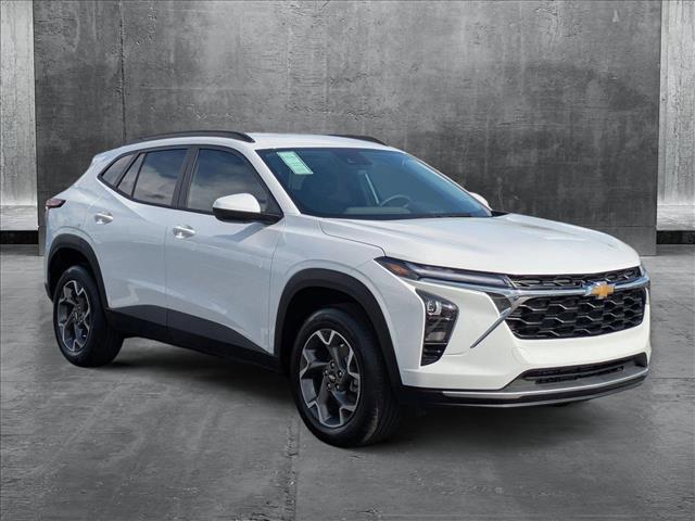 new 2025 Chevrolet Trax car, priced at $22,495
