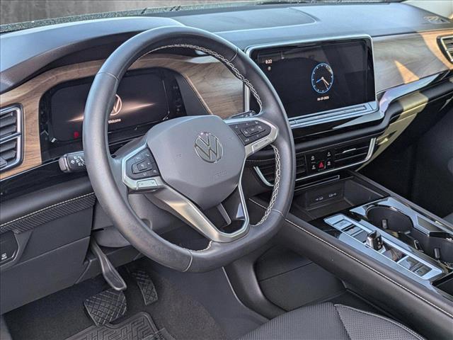 used 2024 Volkswagen Atlas car, priced at $33,917