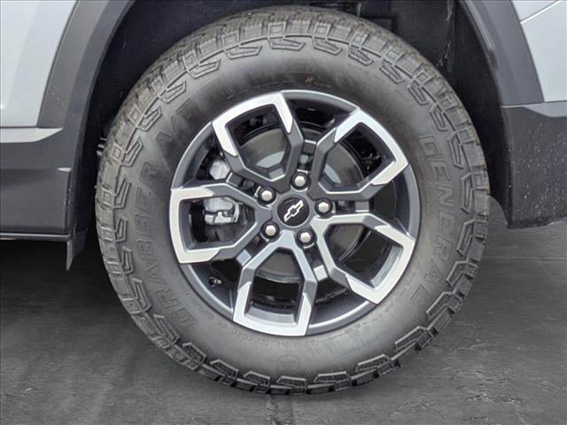new 2026 Chevrolet Equinox car, priced at $32,804