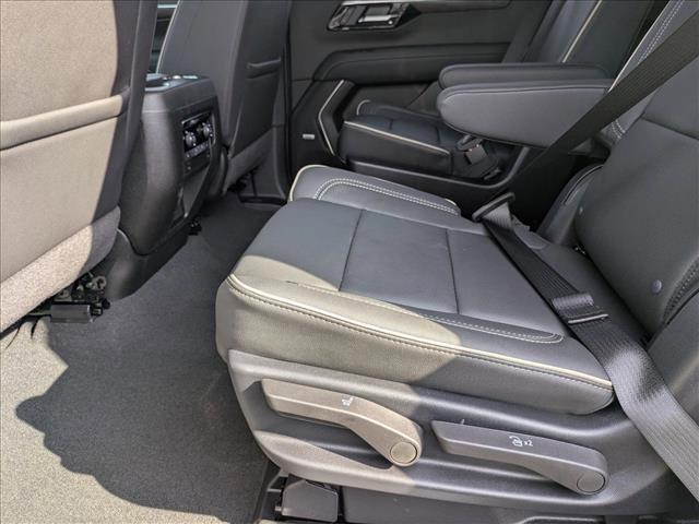 new 2025 Chevrolet Suburban car, priced at $73,989