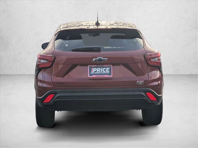 used 2024 Chevrolet Trax car, priced at $19,457