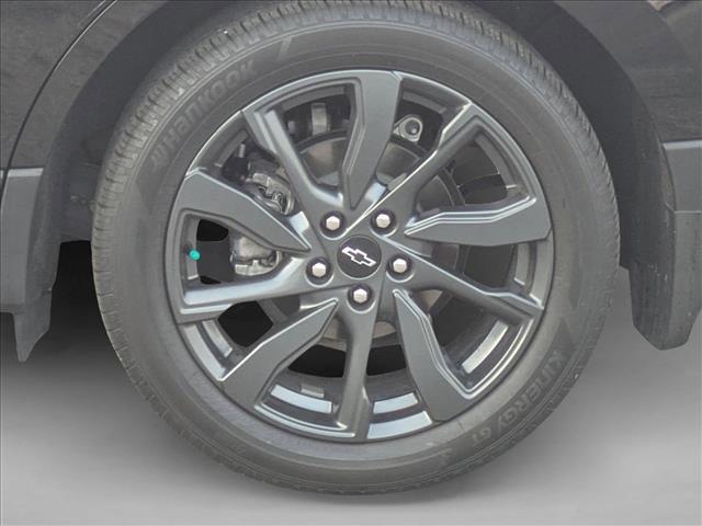 used 2023 Chevrolet Equinox car, priced at $22,345