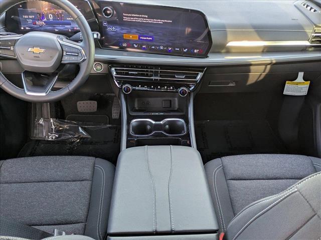 new 2025 Chevrolet Traverse car, priced at $43,460