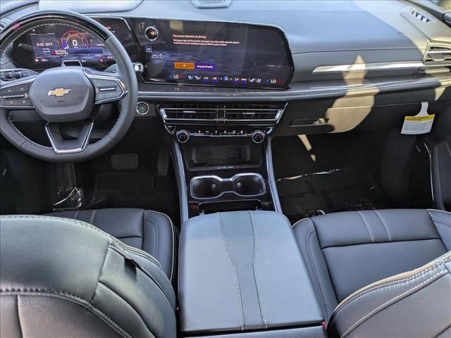 new 2025 Chevrolet Traverse car, priced at $55,995