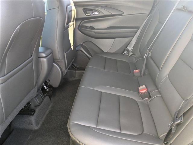 new 2025 Chevrolet TrailBlazer car, priced at $28,355