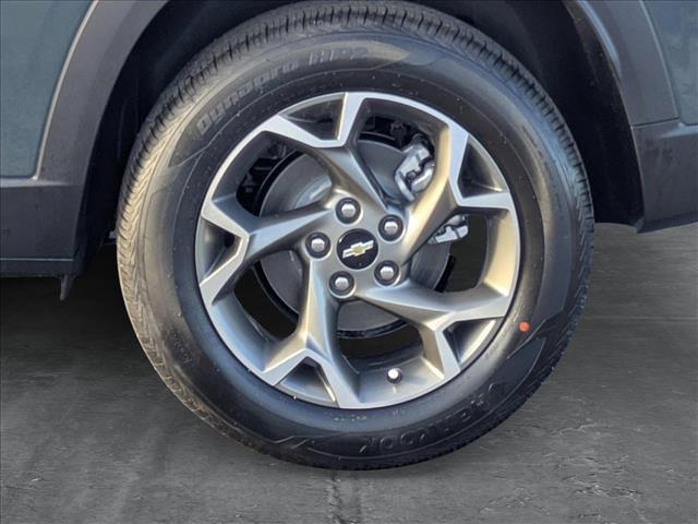 new 2025 Chevrolet Trax car, priced at $23,400