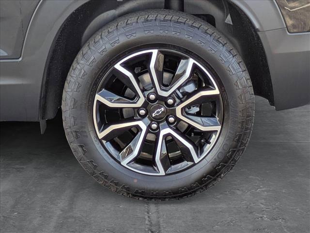 new 2025 Chevrolet TrailBlazer car, priced at $29,984