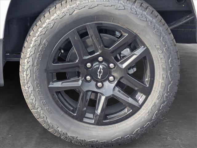 new 2025 Chevrolet Silverado 1500 car, priced at $40,995