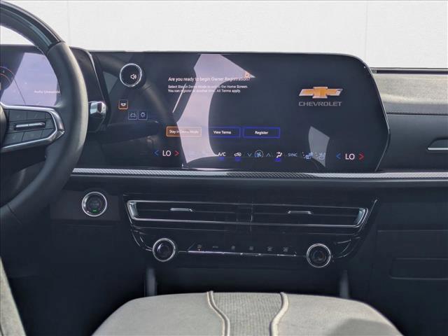 new 2026 Chevrolet Traverse car, priced at $51,377