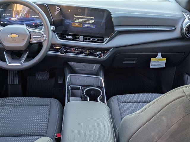 new 2025 Chevrolet Equinox car, priced at $28,098