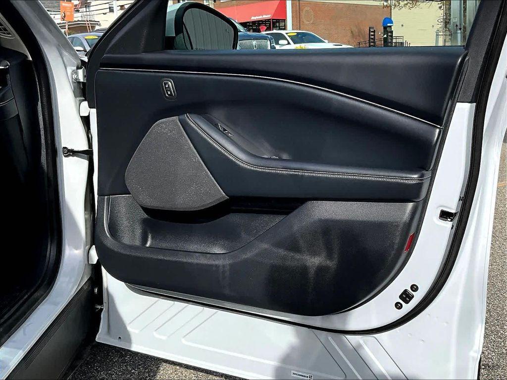 used 2021 Ford Mustang Mach-E car, priced at $19,516