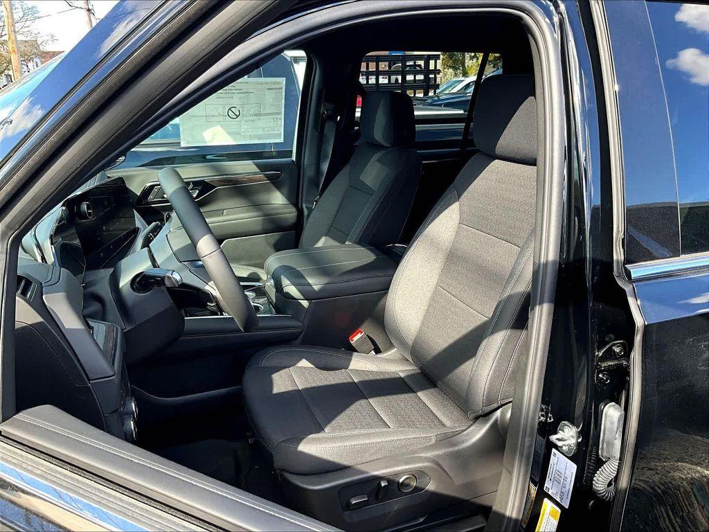 new 2025 Chevrolet Tahoe car, priced at $62,790