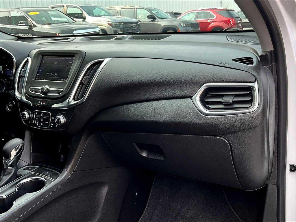 used 2022 Chevrolet Equinox car, priced at $22,630