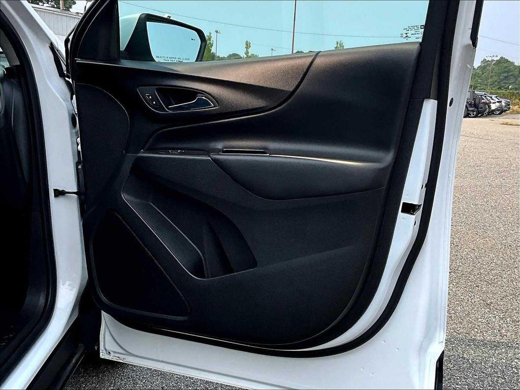 used 2022 Chevrolet Equinox car, priced at $22,630