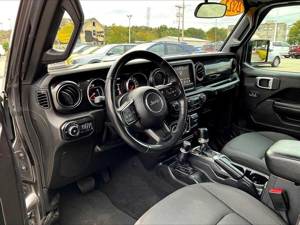 used 2021 Jeep Wrangler Unlimited car, priced at $34,111