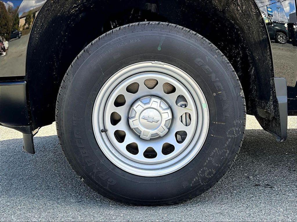 new 2026 Chevrolet Silverado 1500 car, priced at $40,645