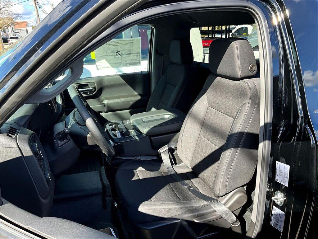 new 2026 Chevrolet Silverado 1500 car, priced at $40,645