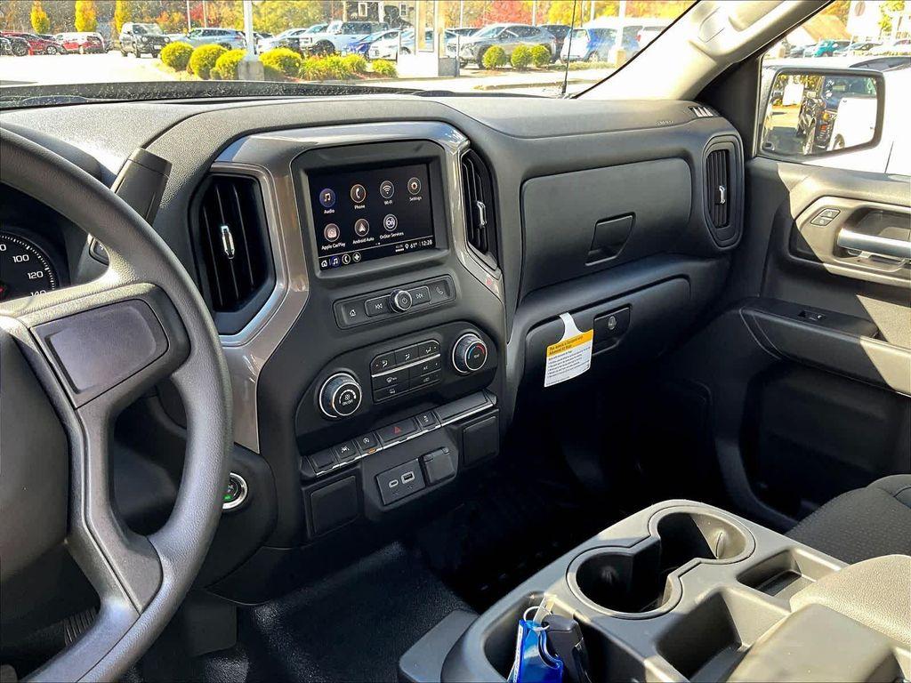 new 2026 Chevrolet Silverado 1500 car, priced at $40,645