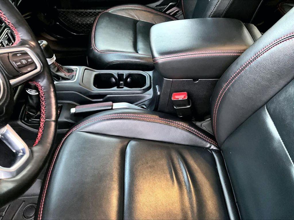 used 2021 Jeep Wrangler Unlimited car, priced at $33,887