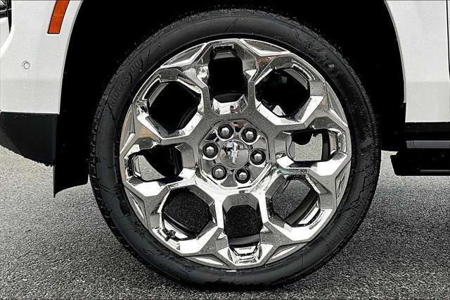 new 2025 Chevrolet Suburban car, priced at $99,315