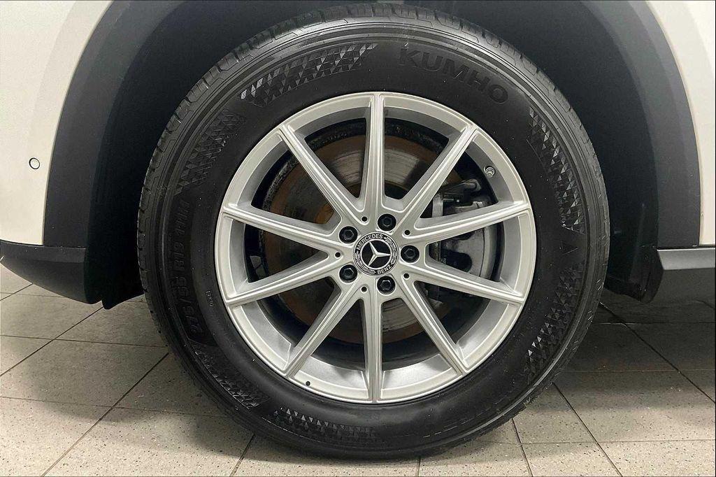 used 2024 Mercedes-Benz GLE 450 Plug-In Hybrid car, priced at $49,229