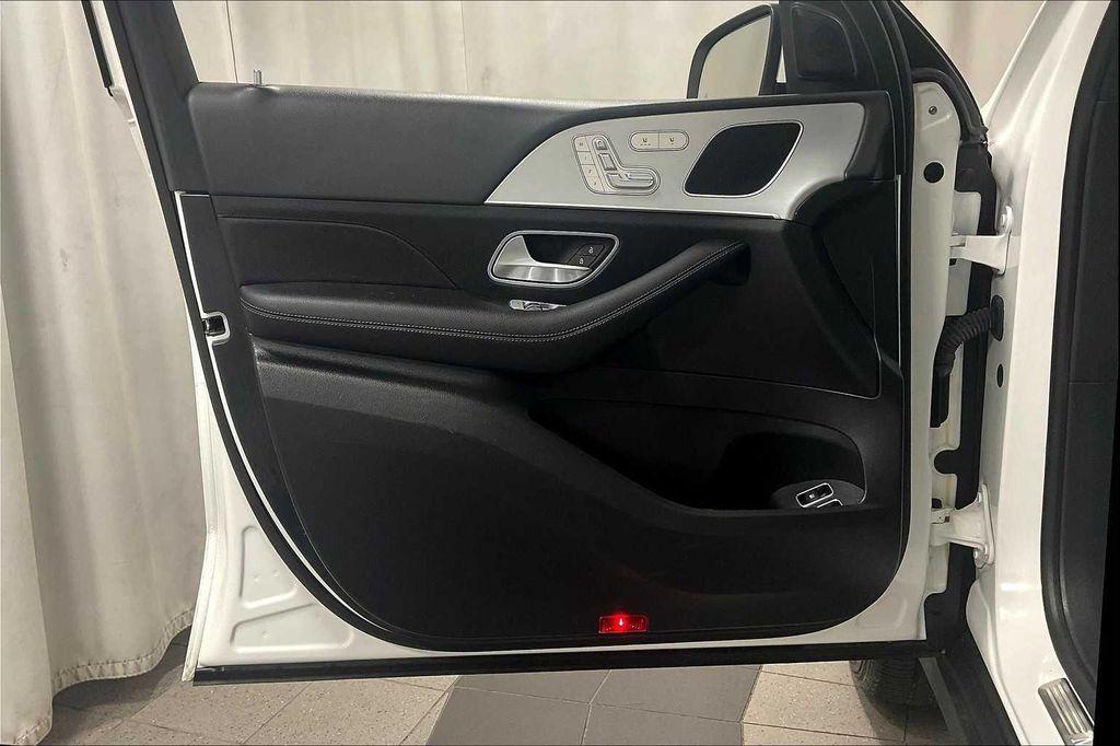 used 2024 Mercedes-Benz GLE 450 Plug-In Hybrid car, priced at $49,229