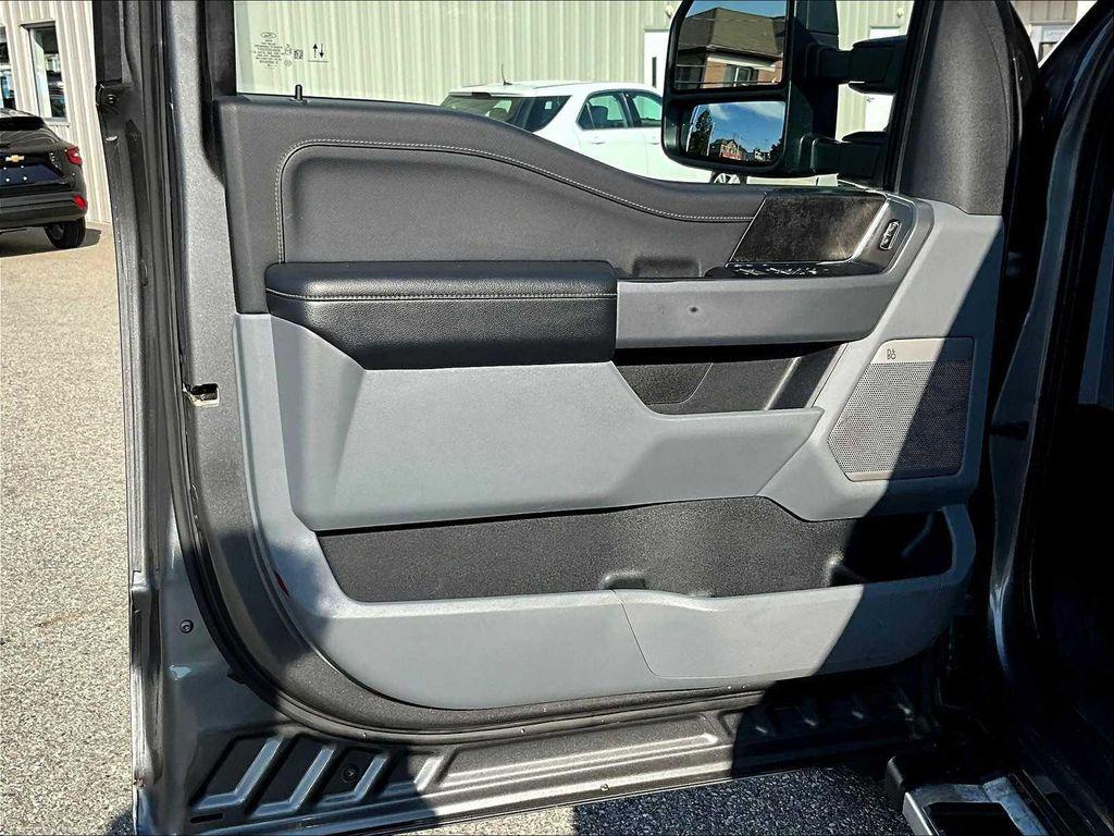 used 2022 Ford F-150 car, priced at $39,756