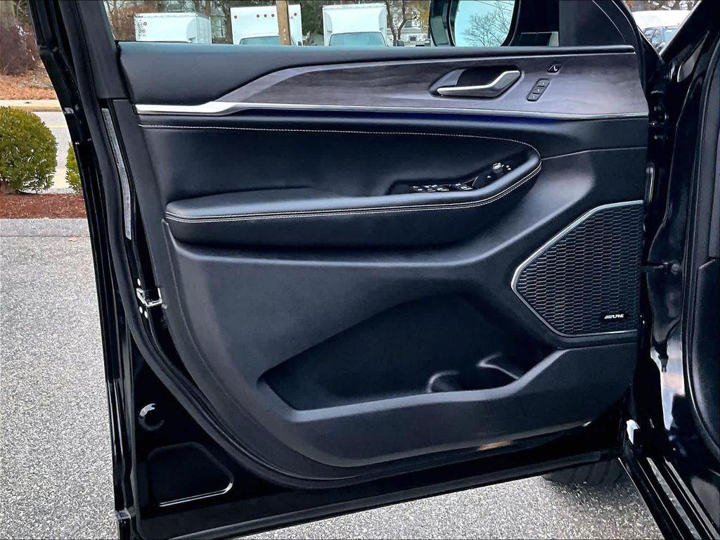 used 2023 Jeep Grand Cherokee car, priced at $35,956