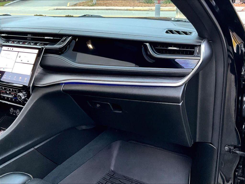 used 2023 Jeep Grand Cherokee car, priced at $35,956