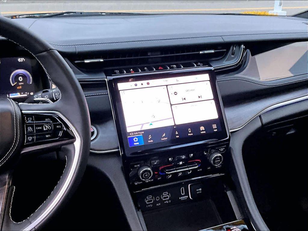 used 2023 Jeep Grand Cherokee car, priced at $35,956