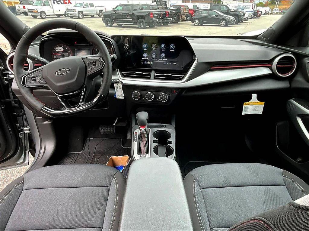 new 2025 Chevrolet Trax car, priced at $24,530