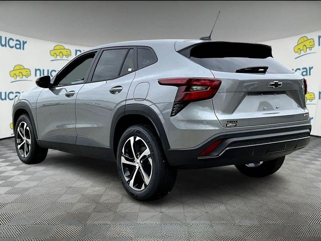 new 2025 Chevrolet Trax car, priced at $24,530