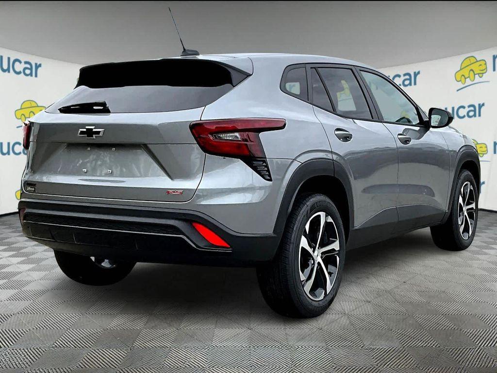 new 2025 Chevrolet Trax car, priced at $24,530