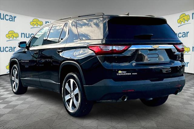 used 2020 Chevrolet Traverse car, priced at $27,221