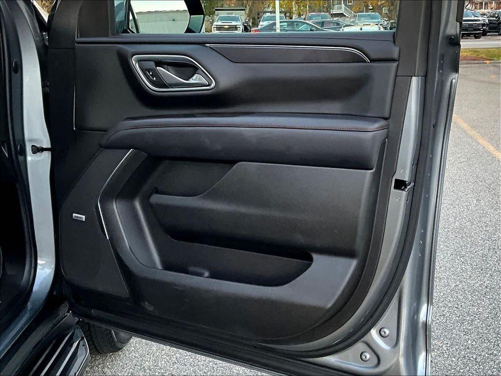 used 2022 Chevrolet Tahoe car, priced at $48,938