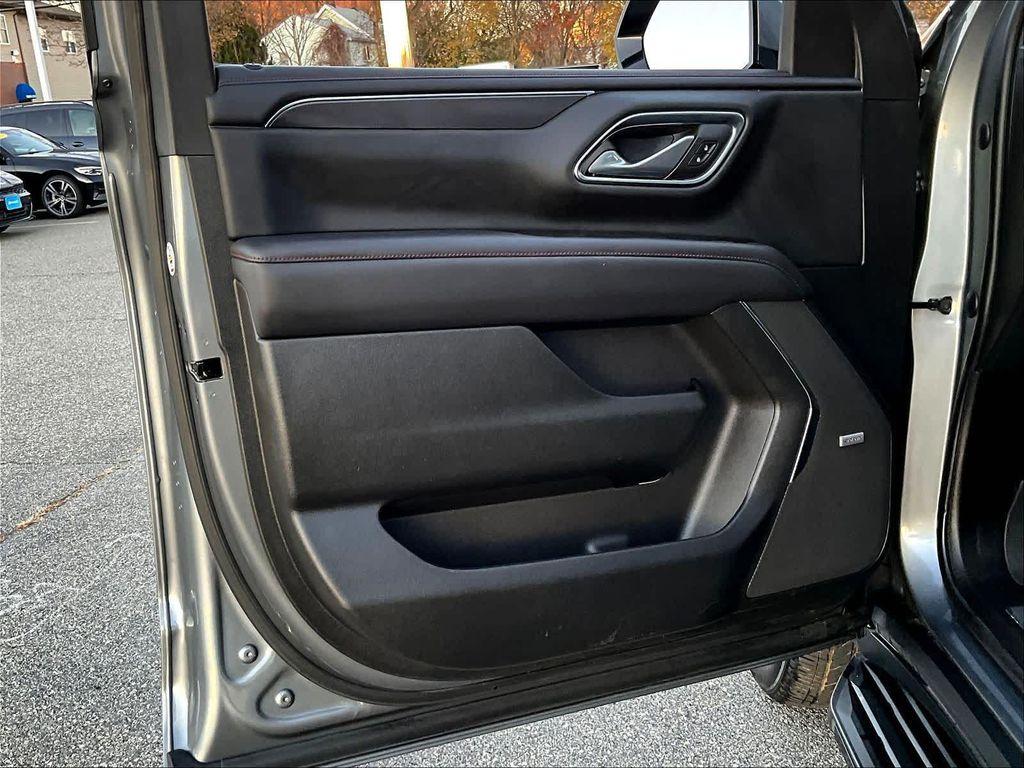 used 2022 Chevrolet Tahoe car, priced at $48,938