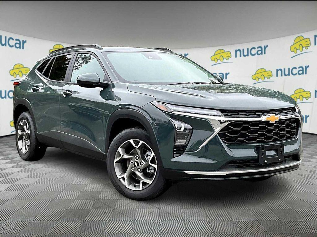 new 2025 Chevrolet Trax car, priced at $25,750