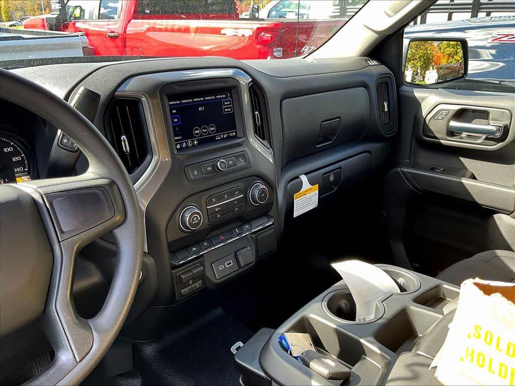 new 2026 Chevrolet Silverado 1500 car, priced at $40,630