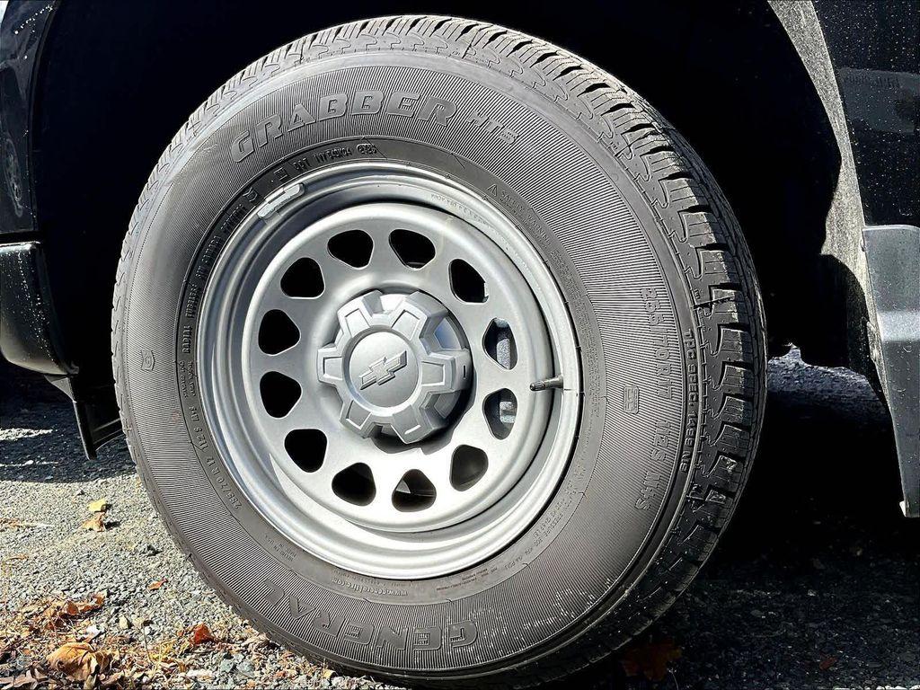 new 2026 Chevrolet Silverado 1500 car, priced at $40,630