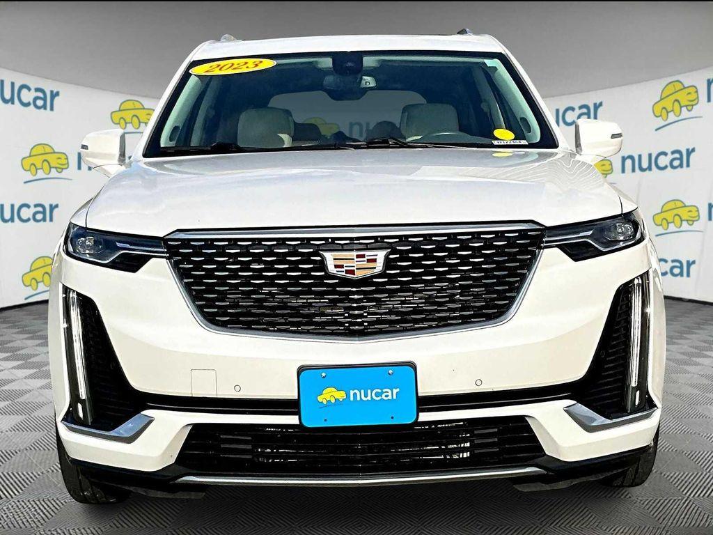 used 2023 Cadillac XT6 car, priced at $35,987