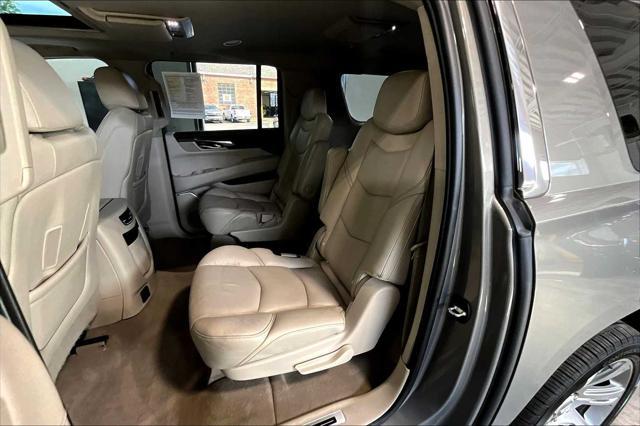 used 2019 Cadillac Escalade ESV car, priced at $33,137
