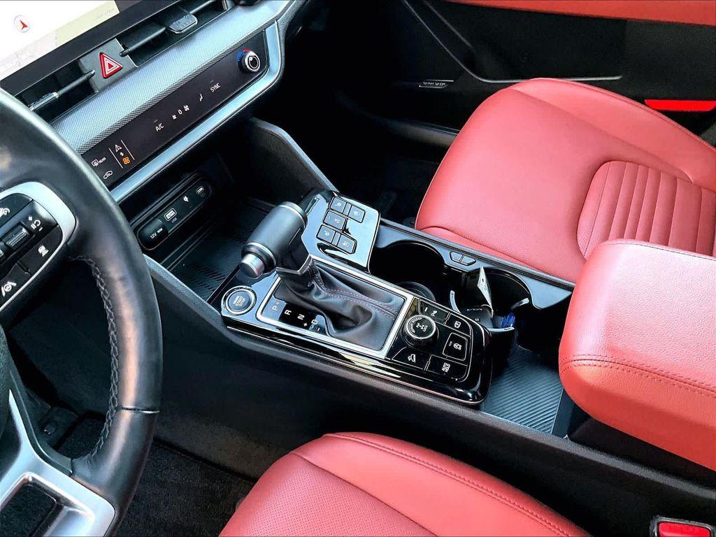 used 2024 Kia Sportage car, priced at $30,812