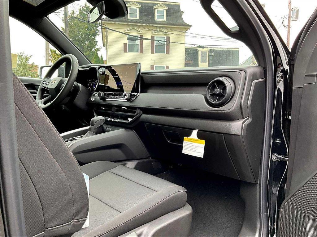 new 2026 Chevrolet Colorado car, priced at $37,295
