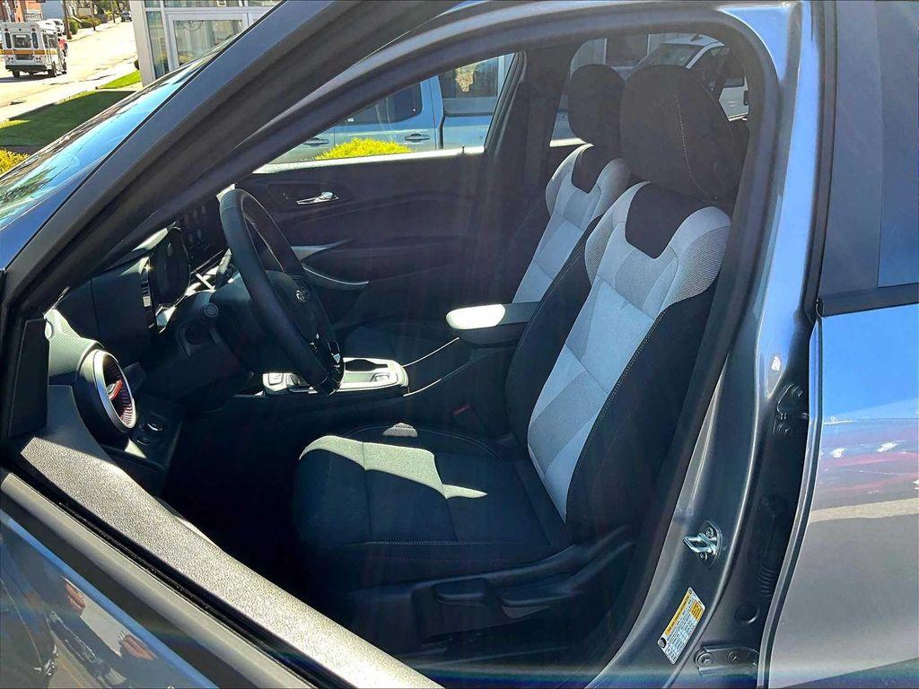 used 2025 Chevrolet Trax car, priced at $23,475