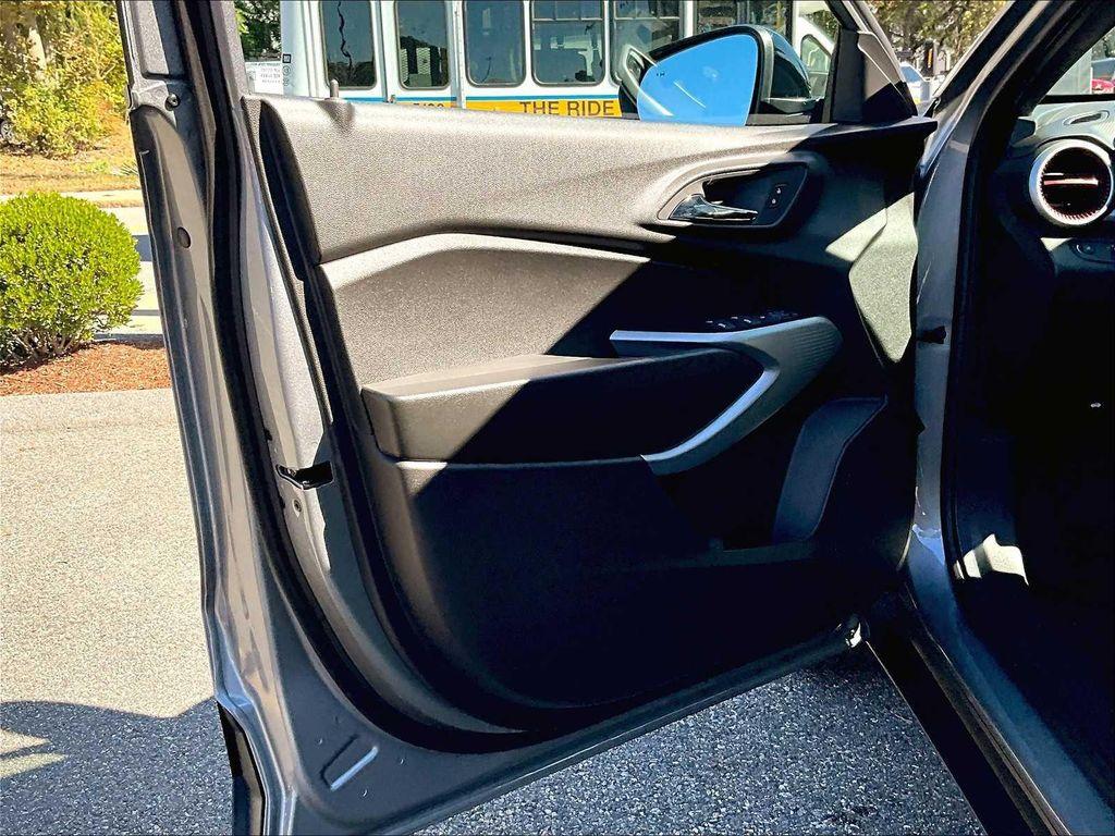used 2025 Chevrolet Trax car, priced at $23,475