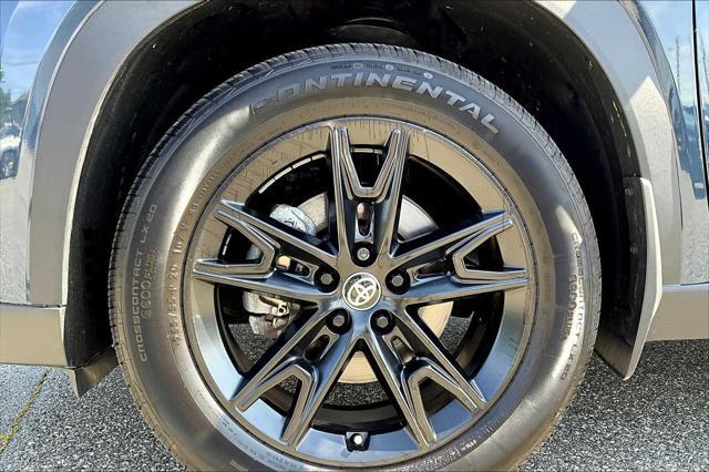 used 2024 Toyota Grand Highlander car, priced at $55,075