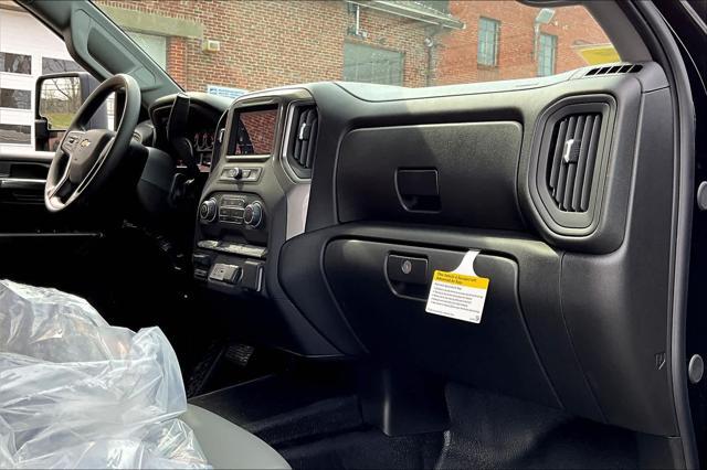 new 2025 Chevrolet Silverado 3500 car, priced at $54,088