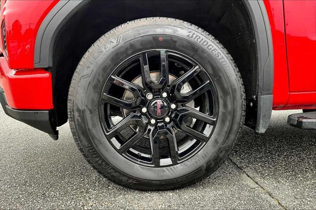 used 2023 GMC Sierra 1500 car, priced at $43,075